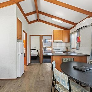 Deluxe Family Cabin